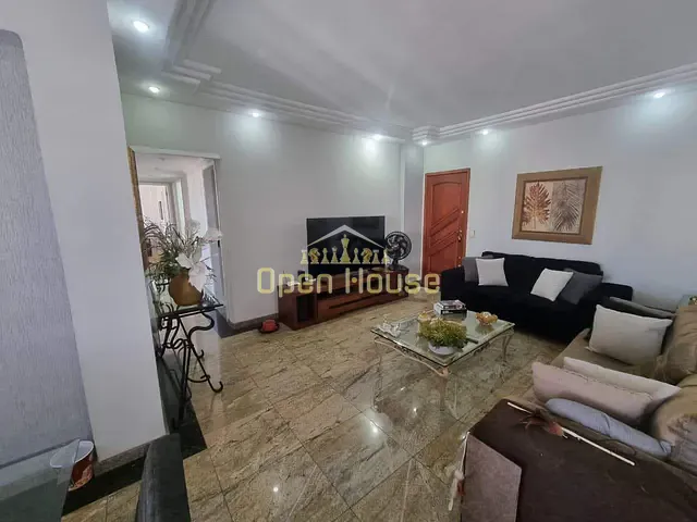 Apartamento com 218m² 4 quartos e 3 banheiros, à venda, no bairro Jardim Amália em Volta Redonda