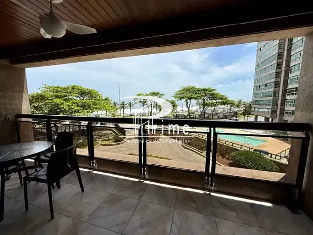 Apartamento com 144m² 4 quartos e 2 banheiros, para alugar, no bairro Barra da Tijuca em Rio de Janeiro