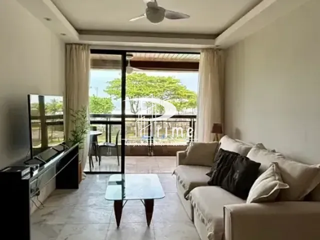 Apartamento com 144m² 4 quartos e 2 banheiros, para alugar, no bairro Barra da Tijuca em Rio de Janeiro