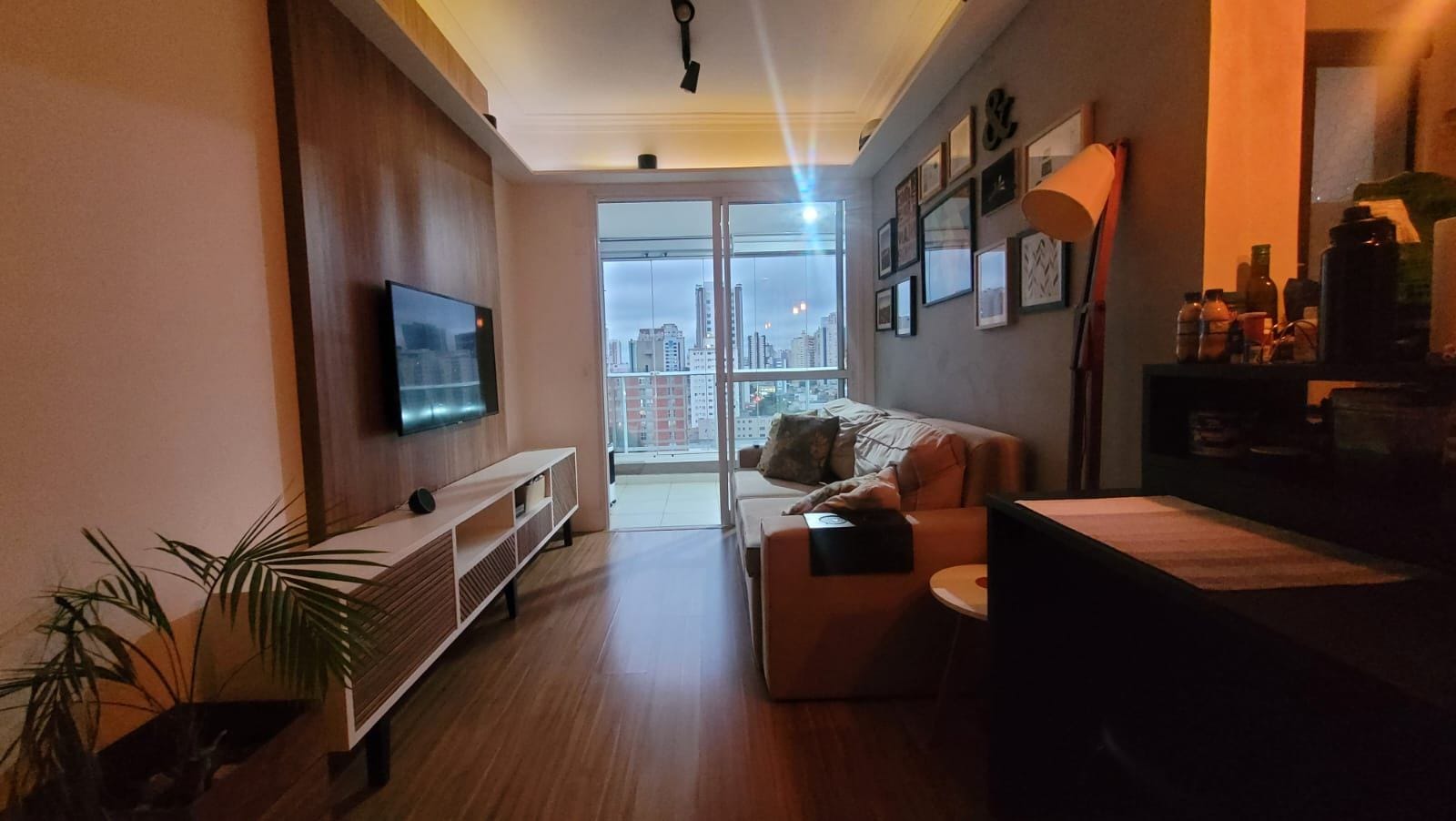 🏢APARTAMENTO À VENDA 1 DORMITÓRIO TOTALMENTE MOBILIADO