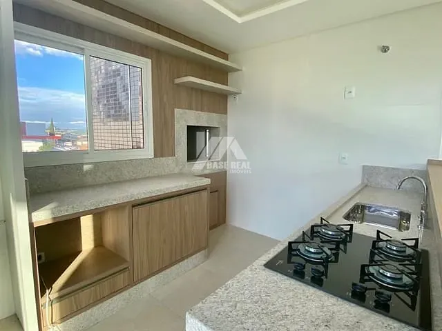 Apartamento com 288m² 3 quartos e 3 banheiros, à venda, no bairro Oficinas em Ponta Grossa