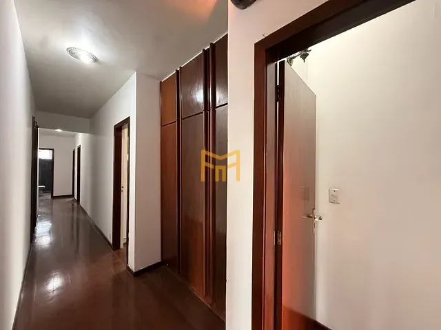 Apartamento 5 quartos e 5 banheiros, à venda, no bairro São Brás em Belém