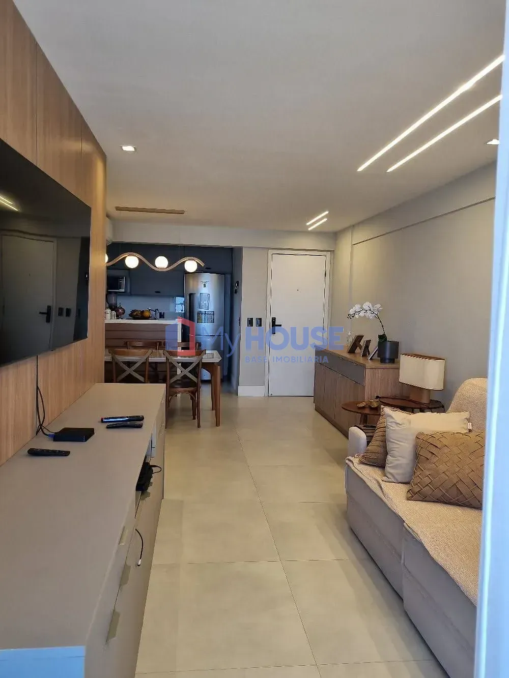 Apartamento, 3 quartos, 100 m² - Foto 2