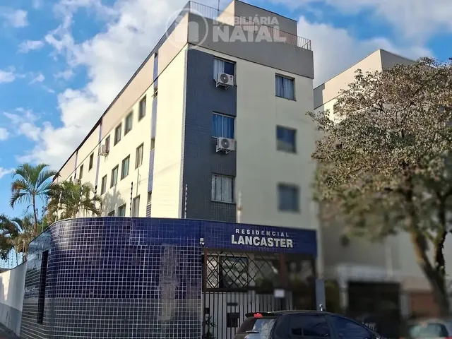 Apartamento com 90m² 3 quartos e 2 banheiros, à venda, no bairro CENTRO em Londrina