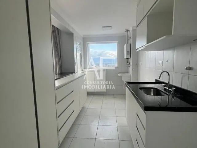 Apartamento com 92m² 2 quartos e 3 banheiros, à venda, no bairro Esplanada Independência em Taubaté