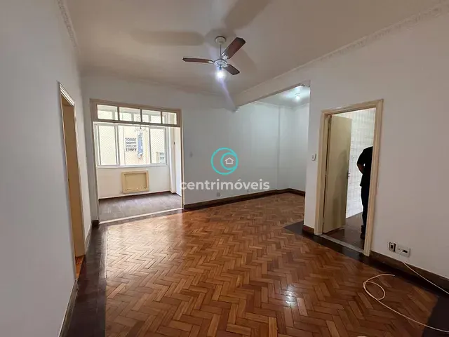 Apartamento com 110m² 3 quartos e 2 banheiros, à venda, no bairro Flamengo em Rio de Janeiro