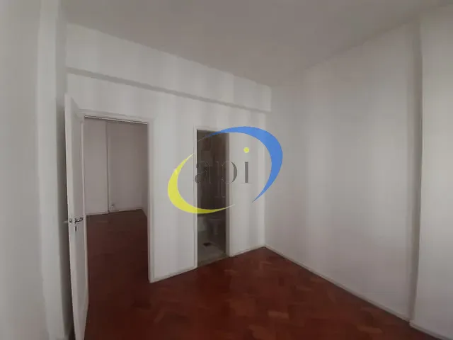 Apartamento 1 quarto e 2 banheiros, à venda, no bairro Copacabana em Rio de Janeiro