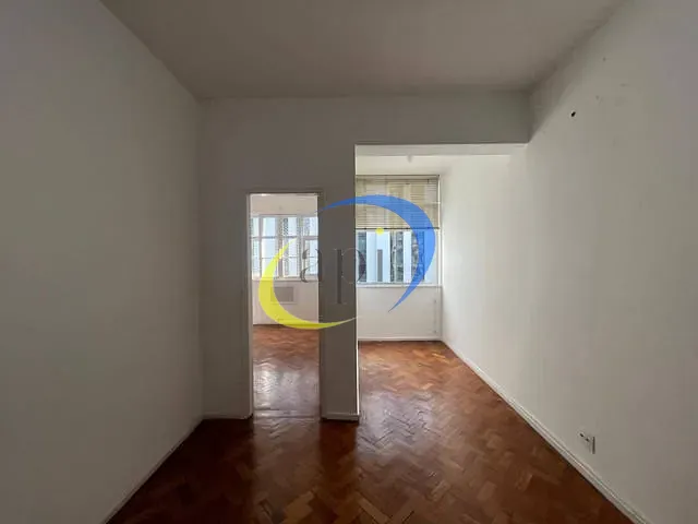 Apartamento 1 quarto e 2 banheiros, à venda, no bairro Copacabana em Rio de Janeiro