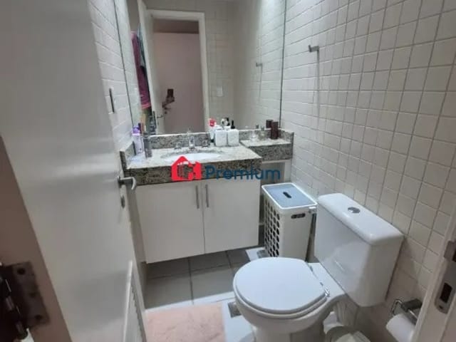 Apartamento 2 quartos e 2 banheiros, à venda, no bairro Barra da Tijuca em Rio de Janeiro