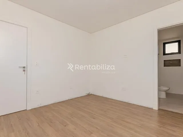 Apartamento 3 quartos e 3 banheiros, à venda, no bairro Meia Praia em Itapema