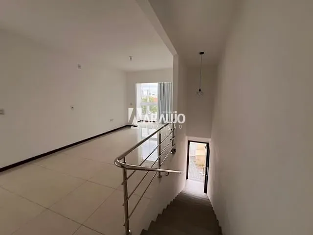 Apartamento 2 quartos e 1 banheiro, para alugar, no bairro São Vicente em Itajaí