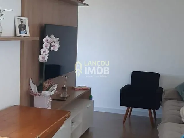 Apartamento 2 quartos e 1 banheiro, à venda, no bairro Jardim Carolina em Jundiaí
