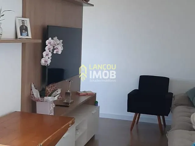 Apartamento 2 quartos e 1 banheiro, à venda, no bairro Jardim Carolina em Jundiaí