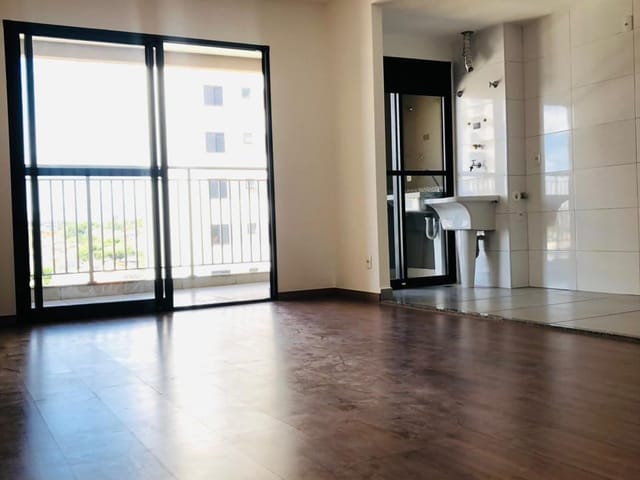 Apartamento 2 quartos e 1 banheiro, à venda, no bairro Vila Planalto em Campo Grande