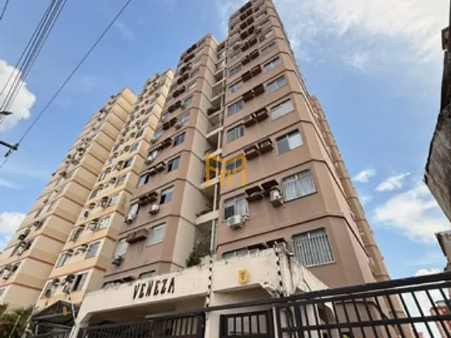 Apartamento 3 quartos e 2 banheiros, à venda, no bairro Campina em Belém