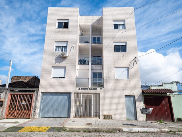 Foto do Apartamento - Apartamento com 2 dormitórios para locação no Porto, Pelotas — 45 m² bem distribuídos em localização prática e funcional | UP Imóveis