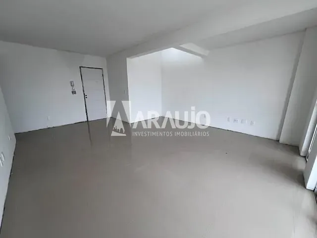 Apartamento 3 quartos e 2 banheiros, à venda, no bairro Fiúza Lima em Itajaí