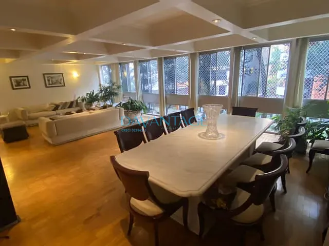 Apartamento com 338m² 4 quartos e 5 banheiros, à venda, no bairro Higienópolis em São Paulo