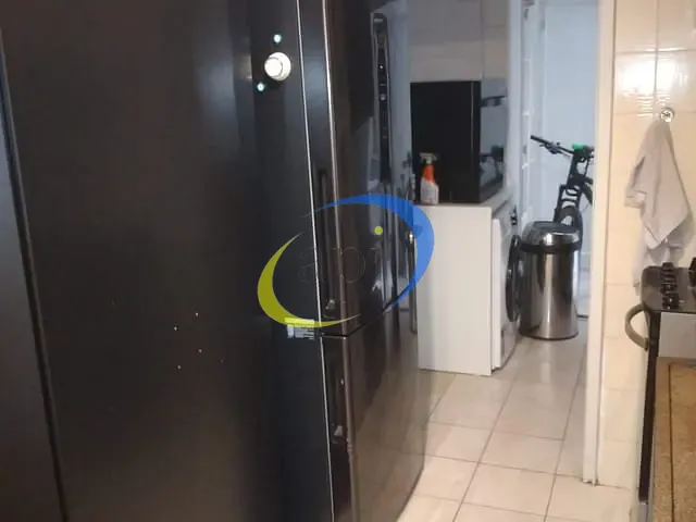 Apartamento com 95m² 3 quartos e 2 banheiros, à venda, no bairro Humaitá em Rio de Janeiro