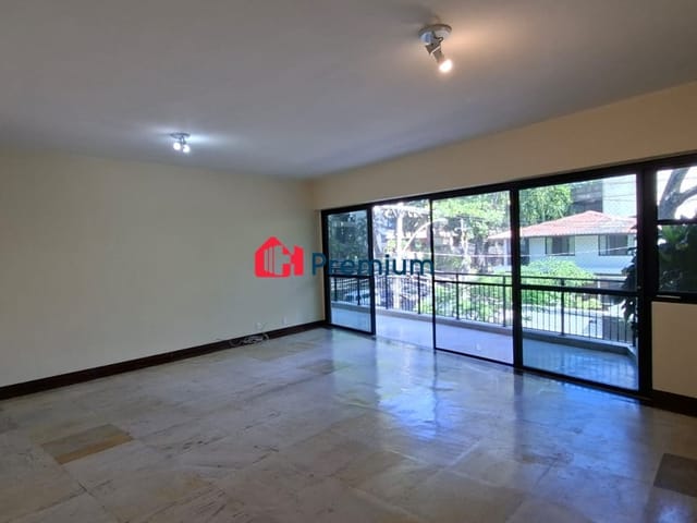 Apartamento 3 quartos e 2 banheiros, à venda, no bairro Barra da Tijuca em Rio de Janeiro