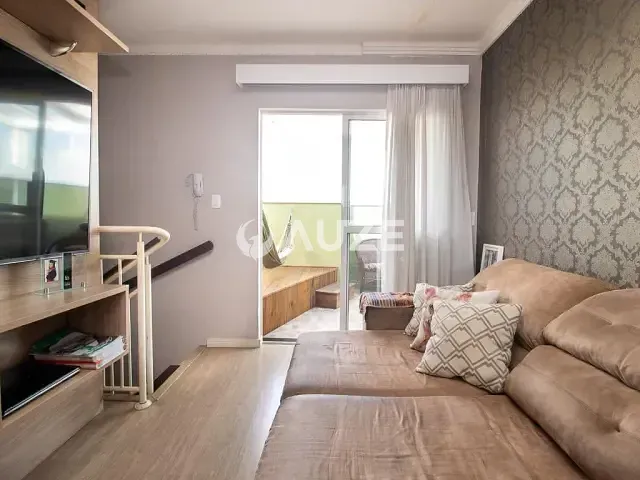 Apartamento 2 quartos e 2 banheiros, à venda, no bairro Capão Raso em Curitiba