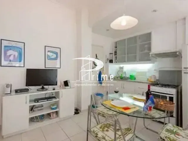 Apartamento com 39m² 1 quarto e 1 banheiro, à venda, no bairro Copacabana em Rio de Janeiro