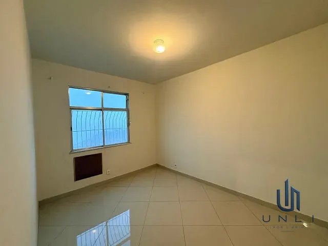 Apartamento 3 quartos e 2 banheiros, à venda, no bairro Jardim Amália em Volta Redonda