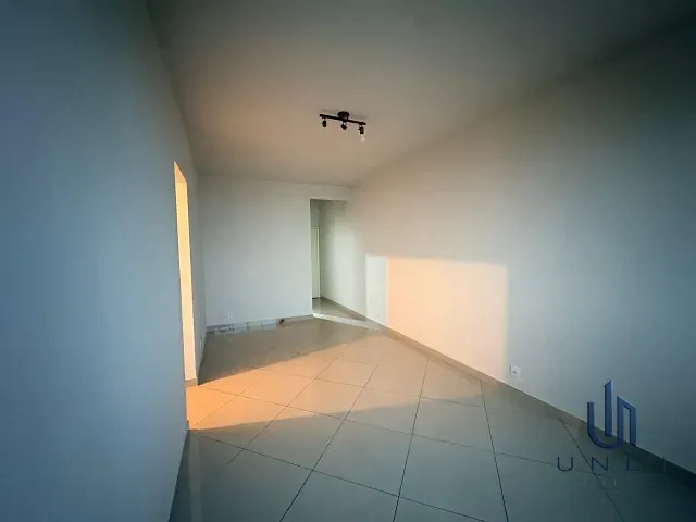 Apartamento 3 quartos e 2 banheiros, à venda, no bairro Jardim Amália em Volta Redonda
