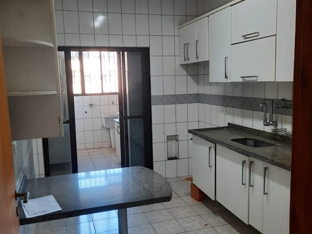 Apartamento 3 quartos e 3 banheiros, à venda, no bairro Jardim Monte Líbano em Campo Grande