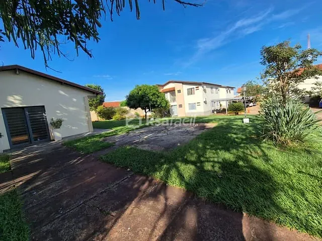 Apartamento 3 quartos e 2 banheiros, à venda, no bairro Jardim São Lourenço em Campo Grande