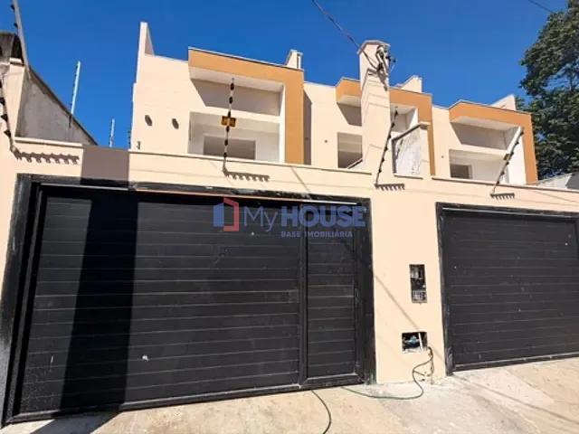 Casa 3 quartos e 4 banheiros, à venda, no bairro Nossa Senhora da Vitória em Ilhéus