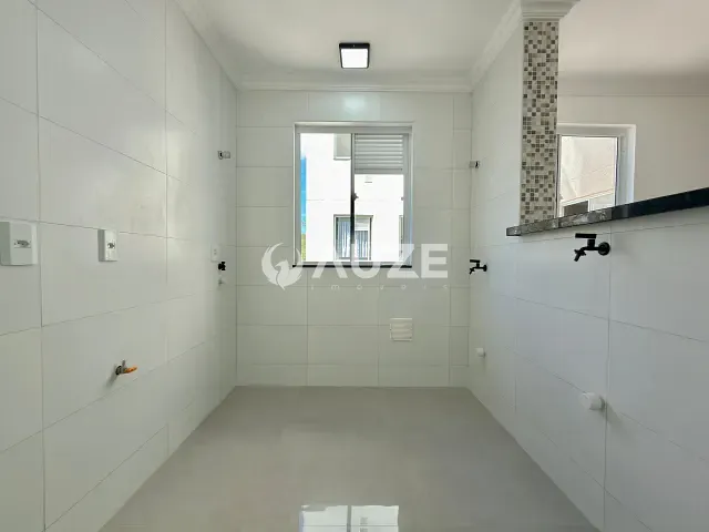 Apartamento com 46m² 2 quartos e 1 banheiro, à venda, no bairro Jardim Itaqui em Campo Largo