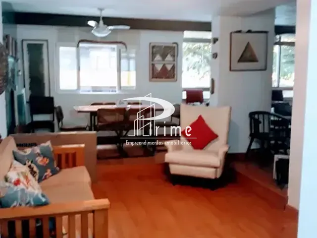 Apartamento com 117m² 3 quartos e 2 banheiros, à venda, no bairro Copacabana em Rio de Janeiro