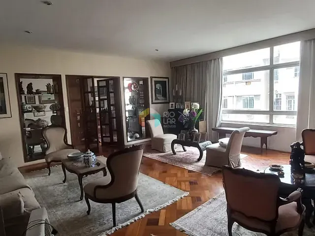 Cobertura / Penthouse com 398m² 5 quartos e 2 banheiros, à venda, no bairro Copacabana em Rio de Janeiro