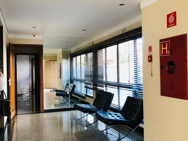 Apartamento com 368m² 3 quartos e 5 banheiros, para alugar, no bairro Centro em Campo Grande