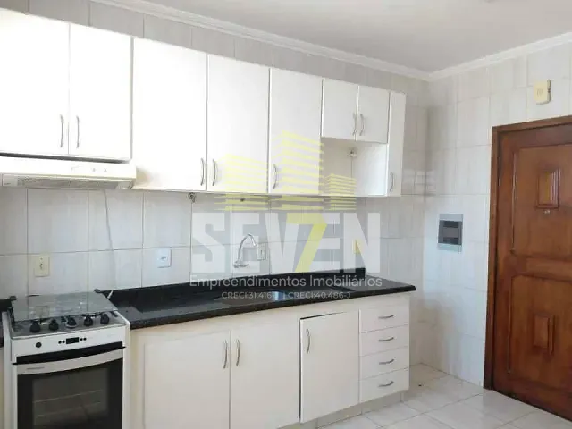 Apartamento com 74m² 3 quartos e 2 banheiros, à venda, no bairro Centro em Bauru