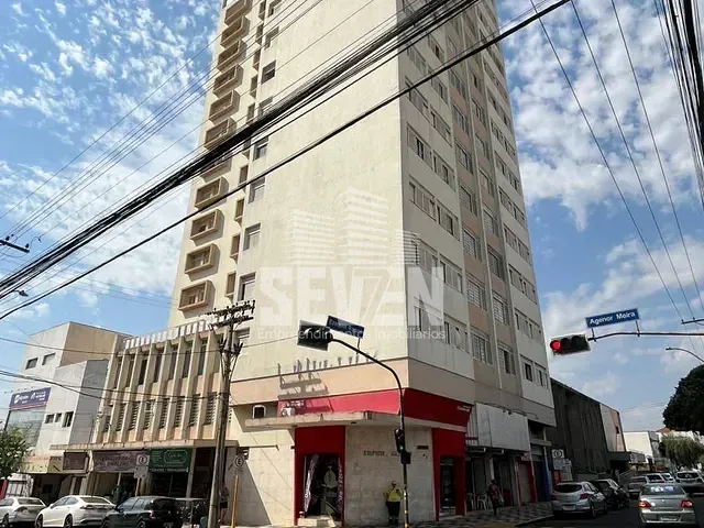 Apartamento com 74m² 3 quartos e 2 banheiros, à venda, no bairro Centro em Bauru