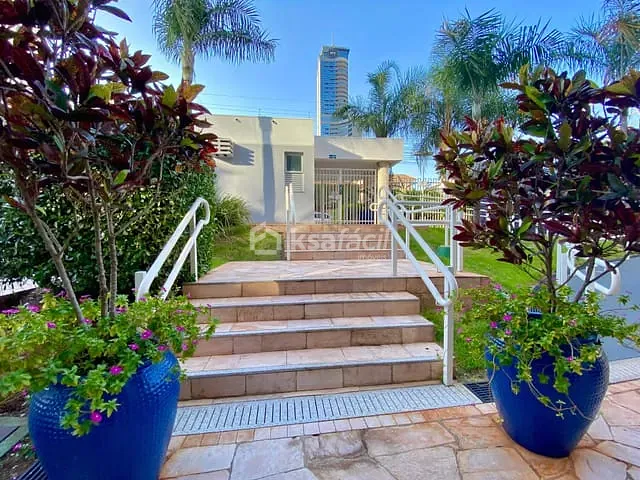 Apartamento 3 quartos e 3 banheiros, à venda ou para alugar, no bairro Centro em Campo Grande