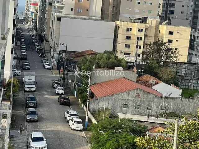 Apartamento 2 quartos e 2 banheiros, à venda, no bairro Meia Praia em Itapema