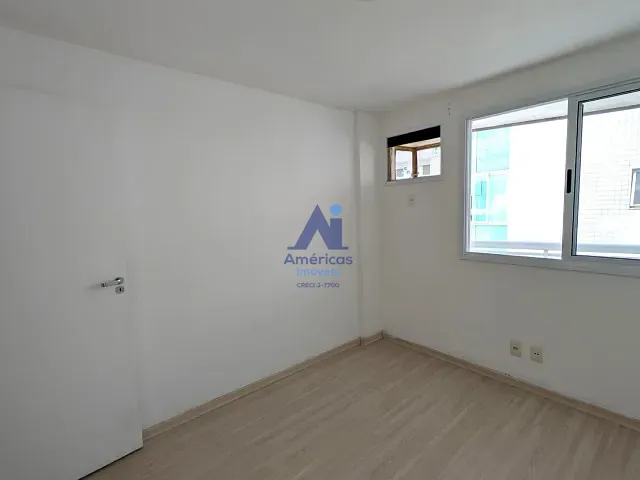 Apartamento com 73m² 2 quartos e 2 banheiros, à venda, no bairro Recreio dos Bandeirantes em Rio de Janeiro