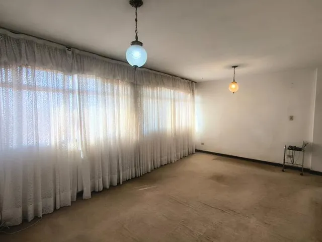 Apartamento com 107m² 3 quartos e 2 banheiros, à venda, no bairro Centro em Londrina