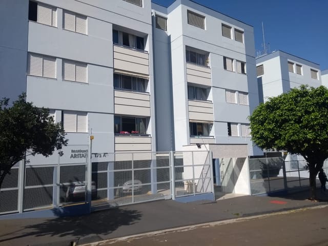 Foto do Apartamento - Ed. Aritana - Apartamento à venda por R$ 280.000,00 - Dom Bosco, Londrina, PR | Premier Imóveis