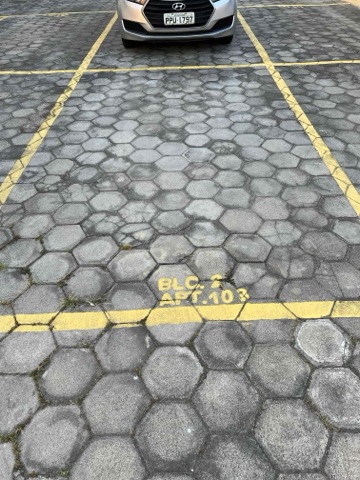 Apartamento 2 quartos e 1 banheiro, à venda, no bairro Parque Aurora em Campos dos Goytacazes