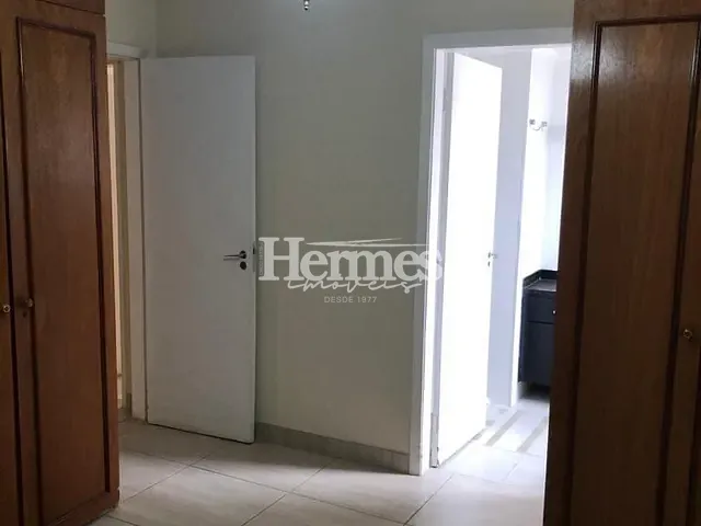Apartamento com 132m² 2 quartos e 1 banheiro, à venda, no bairro Centro em Campinas