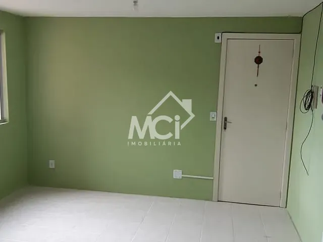 Apartamento 2 quartos e 1 banheiro, à venda, no bairro Fragata em Pelotas