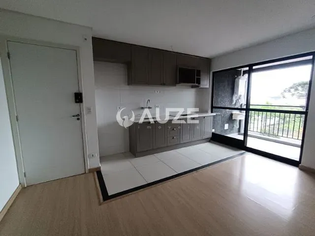 Apartamento com 56m² 3 quartos e 2 banheiros, à venda, no bairro Novo Mundo em Curitiba