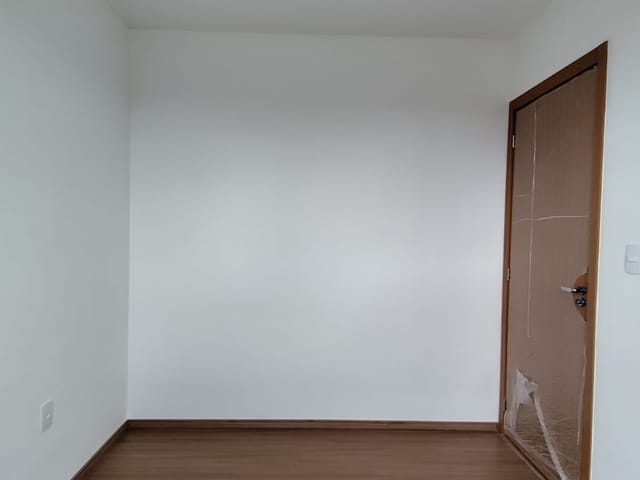 Apartamento com 64m² 2 quartos e 1 banheiro, à venda ou para alugar, no bairro Residencial Ana Maria do Couto em Campo Grande
