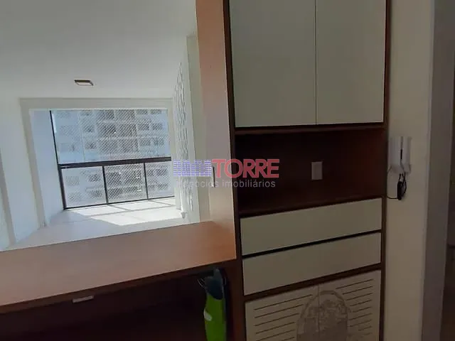 Apartamento 2 quartos e 2 banheiros, para alugar, no bairro Nossa Senhora da Vitória em Ilhéus