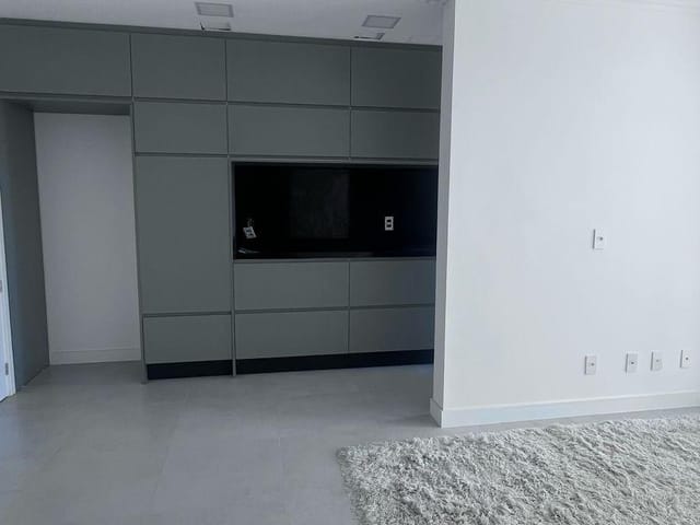 Apartamento 2 quartos e 2 banheiros, à venda, no bairro São Vicente em Itajaí