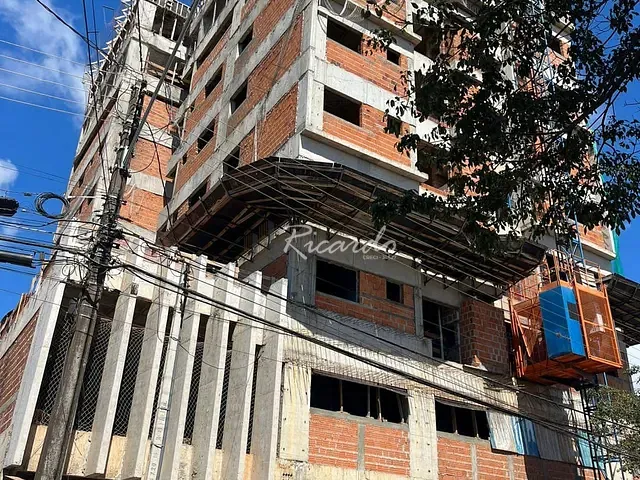 Apartamento com 150m² 3 quartos e 2 banheiros, à venda, no bairro Vila Aratimbo em Arapongas